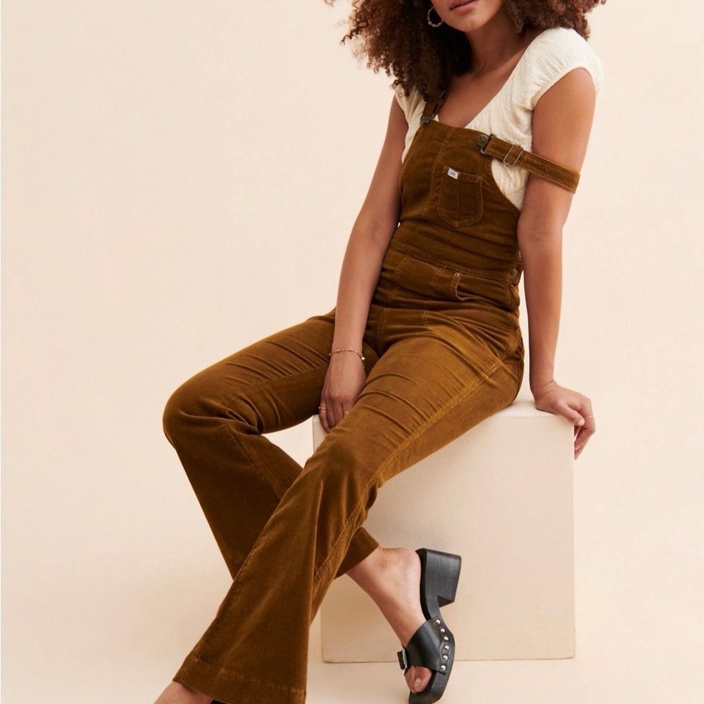 Free people: Lee Vintage Corduroy Factory Flare Overalls: Size Medium